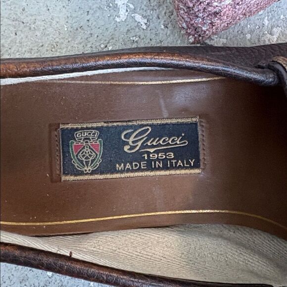 Gucci men’s two tone horse bit loafers main image 4